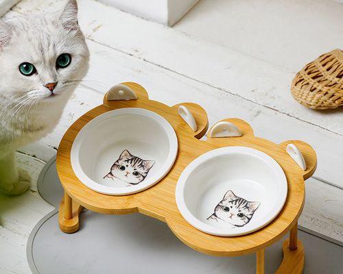 如何挑选适合猫猫的宠物餐具？（让猫猫健康的饮食从正确的餐具开始）